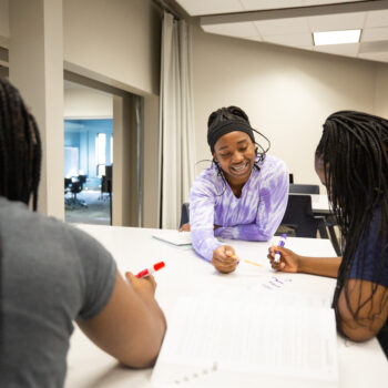 Business students work in the MBU Learning Center.